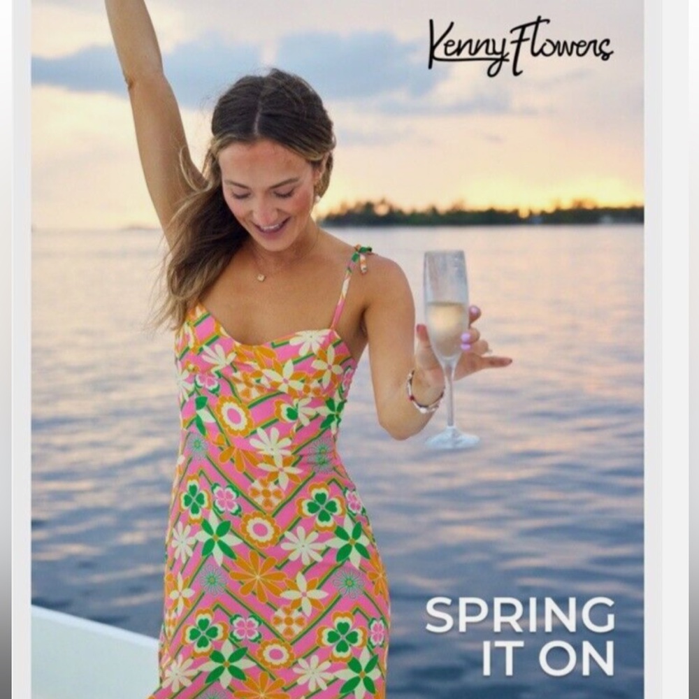 Kenny Flowers Floral Midi Dress Size: M